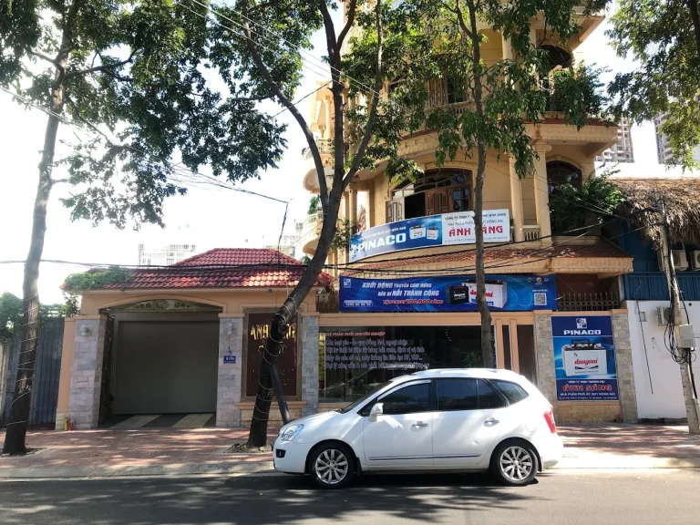 Hình ảnh ngoài trời của công ty Ánh Sáng